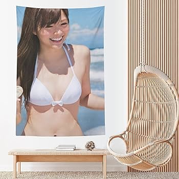 Amazon.co.jp: 水着ショー乃木坂46白石 麻衣写真日本の女優